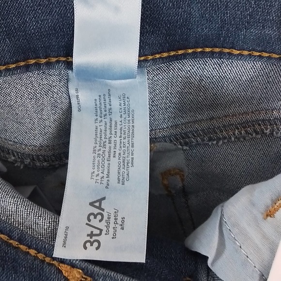Carter's Mini Jean Skirt Size 3T‎ in Light Wash Denim w/ Adjustable Waist - Picture 9 of 11